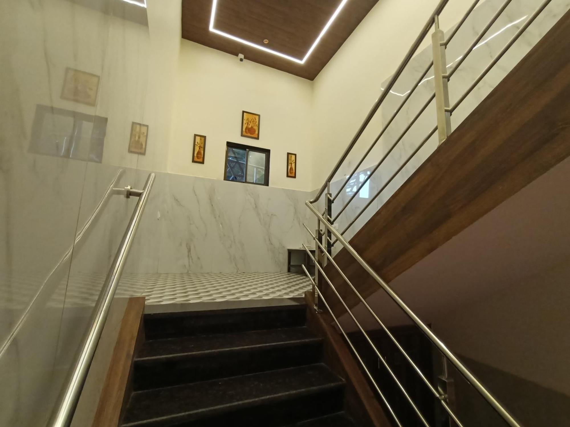 Hotel Moon Lite Residency - Marve Road Malad West มุมไบ ภายนอก รูปภาพ